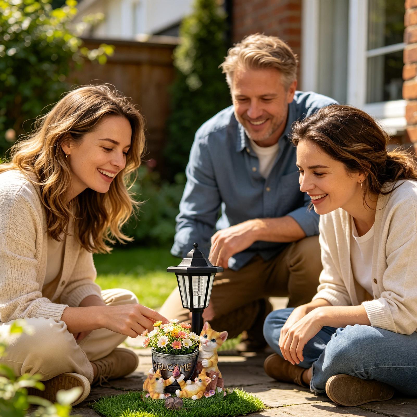 Солнечные садовые статуэтки: у – обзор и цена Outdoor Lighting Patio